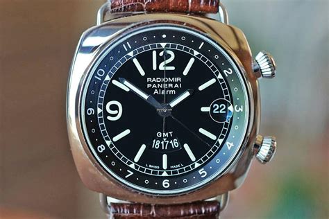 panerai pam 198|Panerai alarm pam98 price.